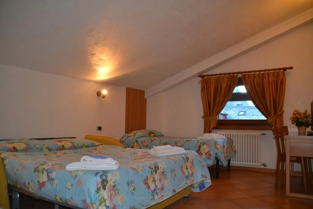 Aparthotel Baita Dei Pini Campodolcino